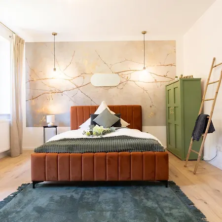 Am Teich, 7 Schlafzimmer, Meutere- Und Businesswohnung Mit Gemeinschaftsflur, Terrasse 펜션 *
