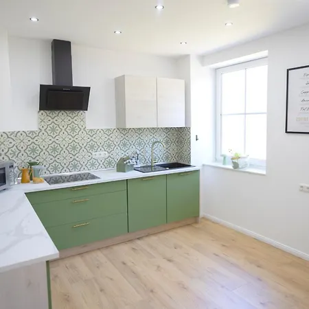 Am Teich, 7 Schlafzimmer, Meutere- Und Businesswohnung Mit Gemeinschaftsflur, Terrasse 펜션 잘츠기터